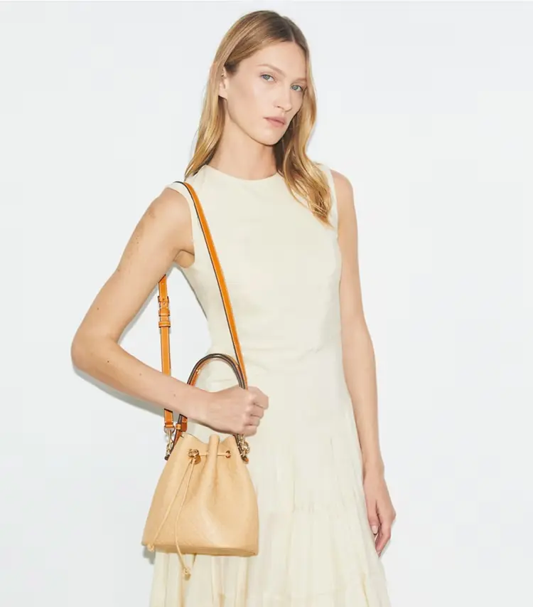 T Monogram Pebble Bucket Bag - Image 2