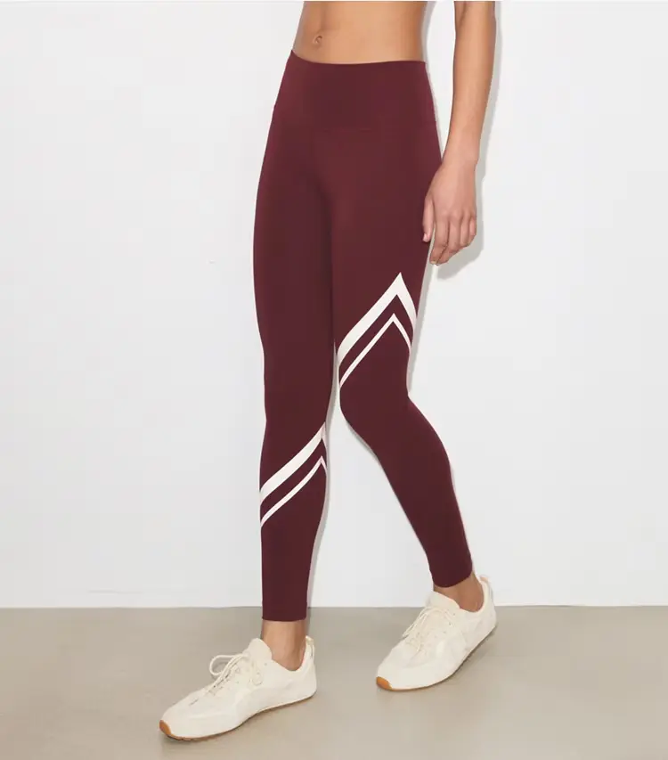 Sculpt Compression Diagonal Chevron Legging - Image 4