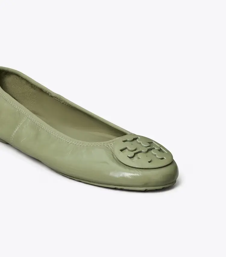 Reva Travel Ballet - Image 3