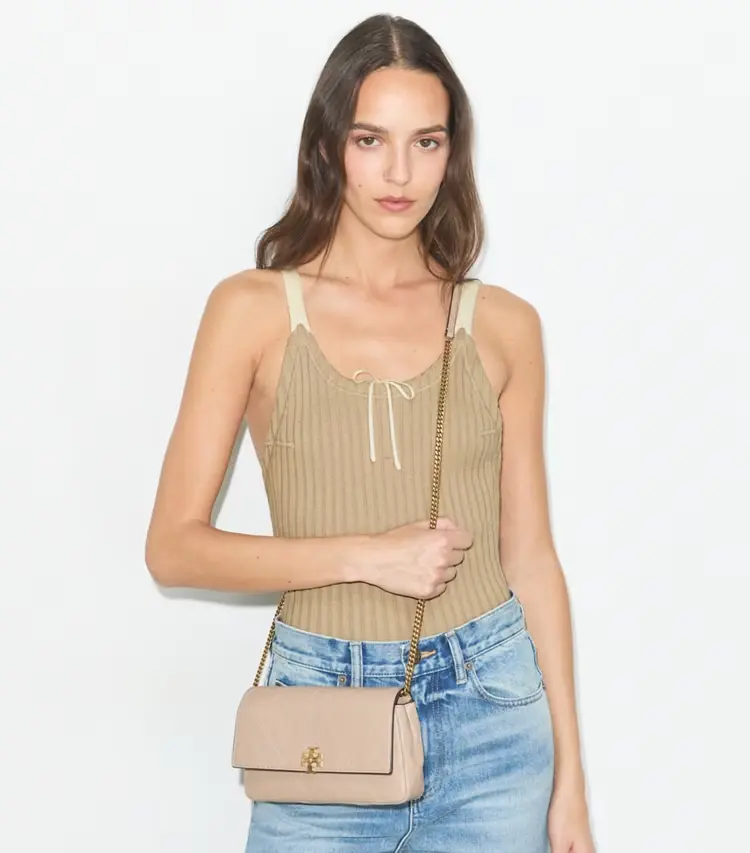 Charlie Quilted Chain Crossbody - Image 2