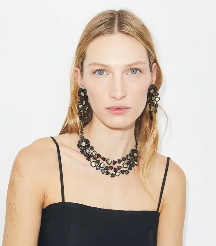 Curiosity Resin Triple Strand Necklace - Image 2