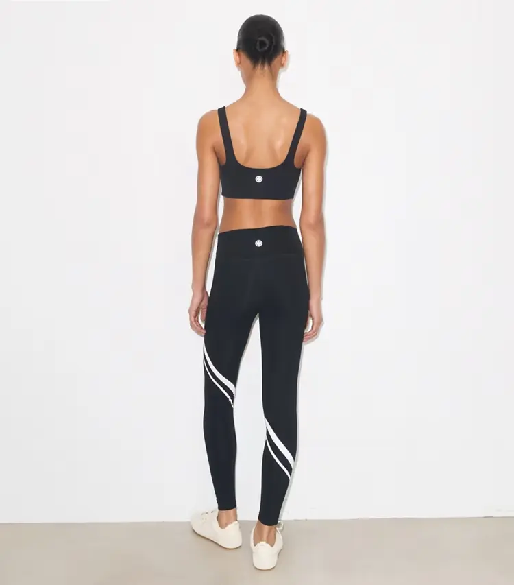 Sculpt Compression Diagonal Chevron Legging - Image 3
